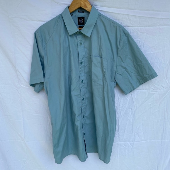 Volcom button down - Picture 2 of 2